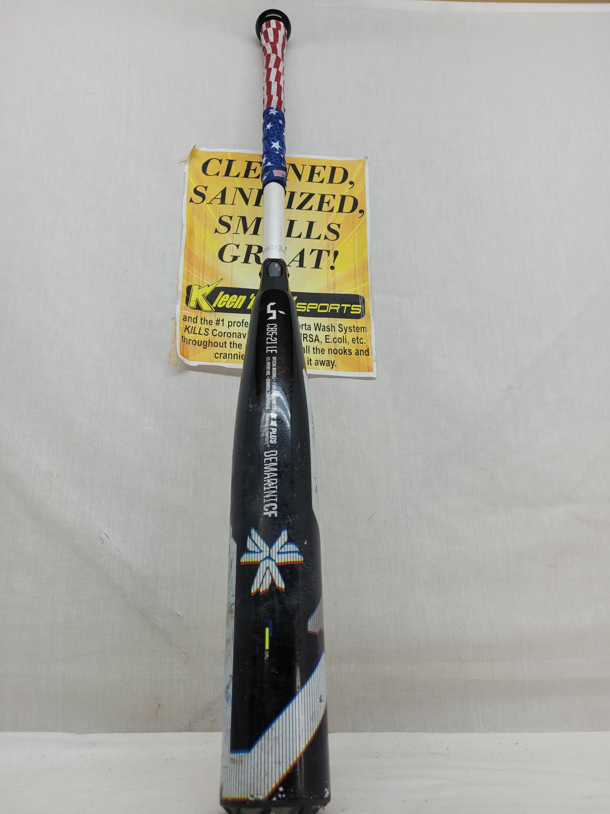 Used DeMarini CF The Glitch Bat Length-Wgt 33" - 28 oz. (-5) USSSA Baseball Bat