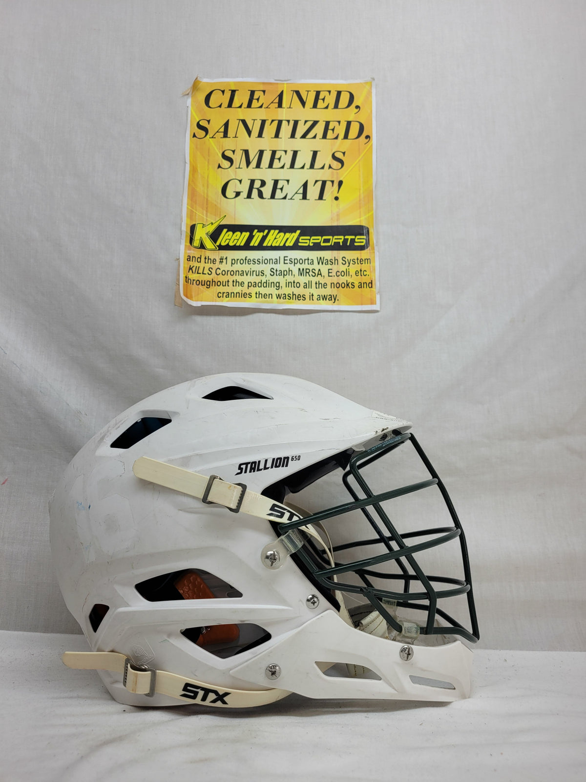 Used STX Stallion 650 Size OSFM White Mens Lacrosse Helmet