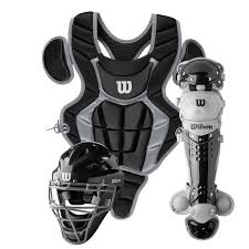 New Wilson C200 Size Yth Black Baseball Catcher Equipment Set