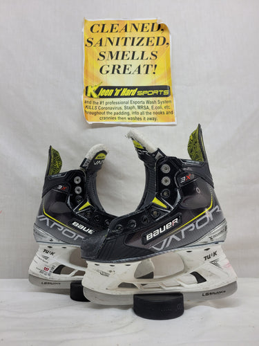 Used Bauer 3X Size 1.5 D Ice Hockey Skates
