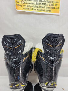 Used Bauer 2s Size Yth 11.5 Ice Hockey Skates