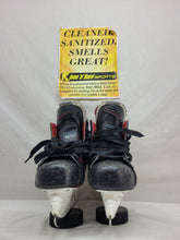 Used Bauer Vapor X900 Size 7.5 Ice Hockey Skates