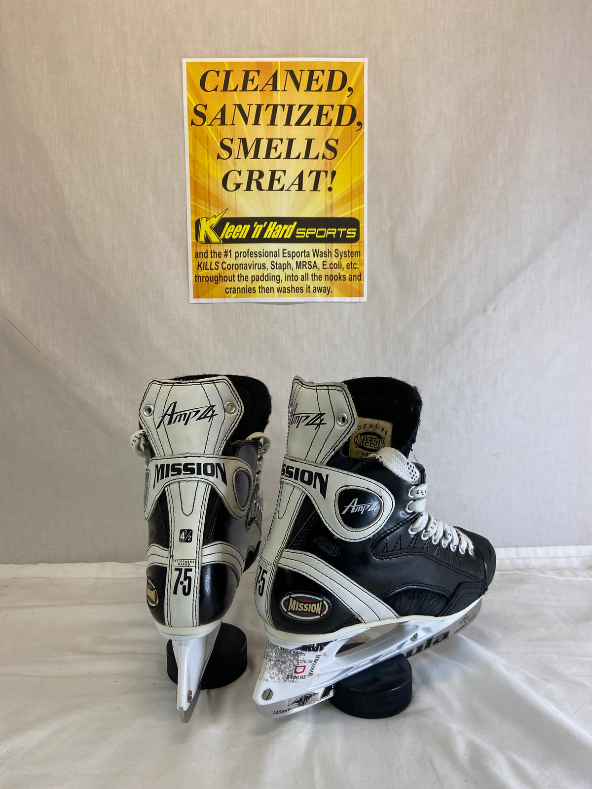 New Mission Amp 4 Ice Hockey Skates Size 4.5 D