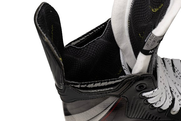 New Bauer Vapor Fly40 Intermediate Ice Hockey Skates