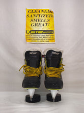 Used Graf Supra G7035 Size 1 R Ice Hockey Skates