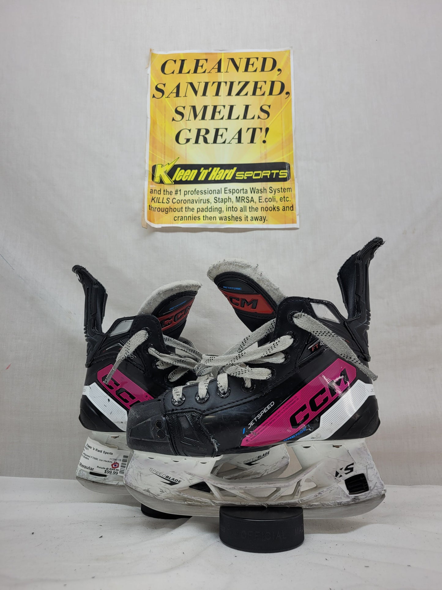 Used CCM Jetspeed FT680 Size 1.5 Regular Ice Hockey Skates