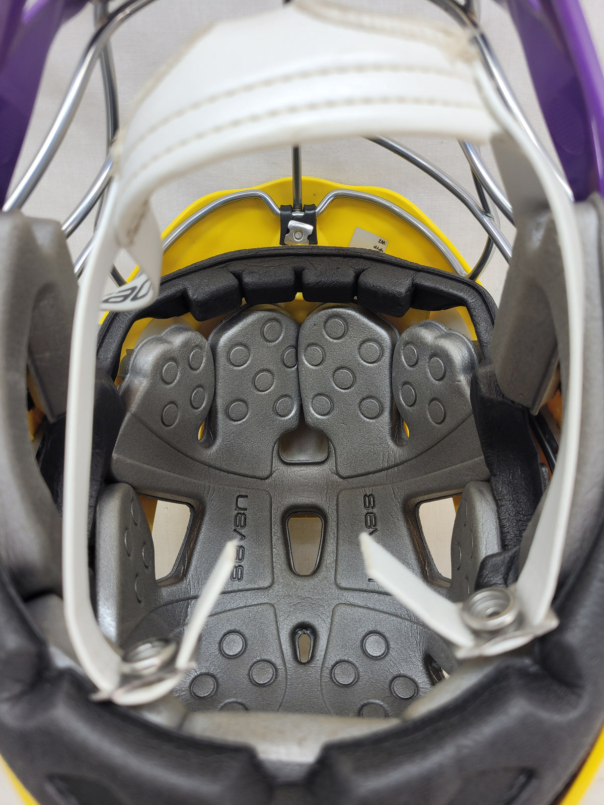 Used Cascade Pro 7 Size OSFM Yellow Mens Lacrosse Helmet