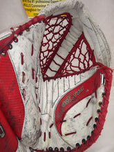 Used Vaughn Epic 8000 Reg (Lt Hand) Sz Sr White-Red Ice Hockey Goalie Catcher