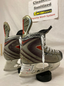 Used Nike Bauer Vapor XXXX Size 2.5 D Ice Hockey Skates